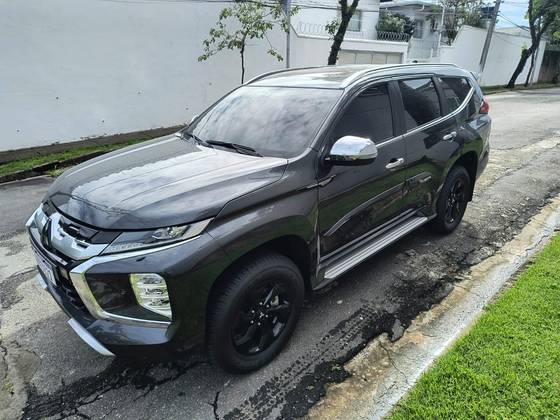 MITSUBISHI PAJERO SPORT 2.4 16V MIVEC TURBO DIESEL HPE-S AWD AUTOMÁTICO MITSUBISHI PAJERO SPORT 2.4 16V MIVEC TURBO DIESEL HPE-S AWD AUTOMÁTICO